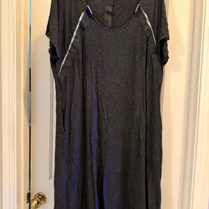 Frida maternity nursing Gray Short Sleeve Dress with dual pockets